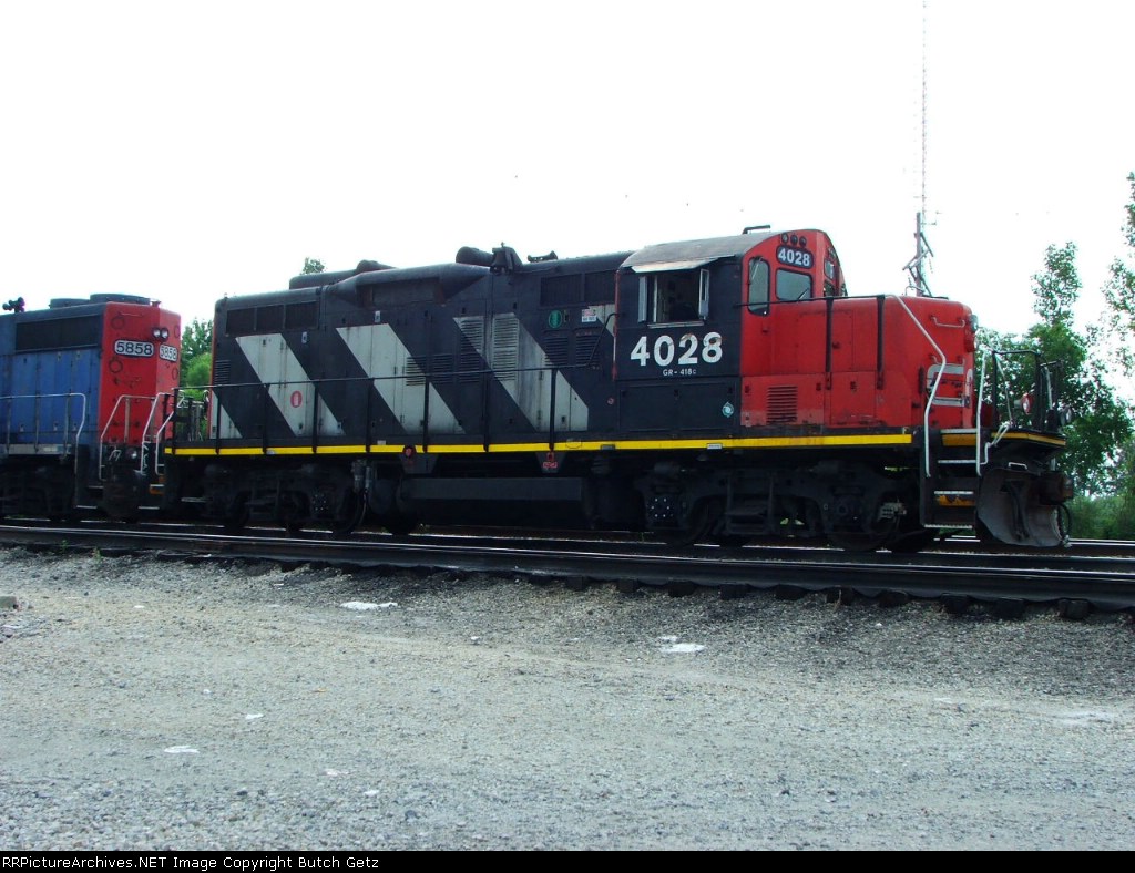 CN 4028